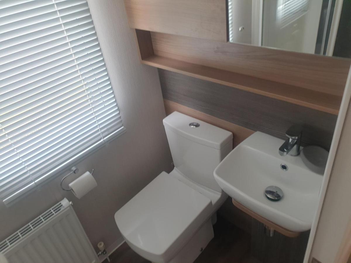 Coastal Caravan Elie Sleeps 6 Екстериор снимка