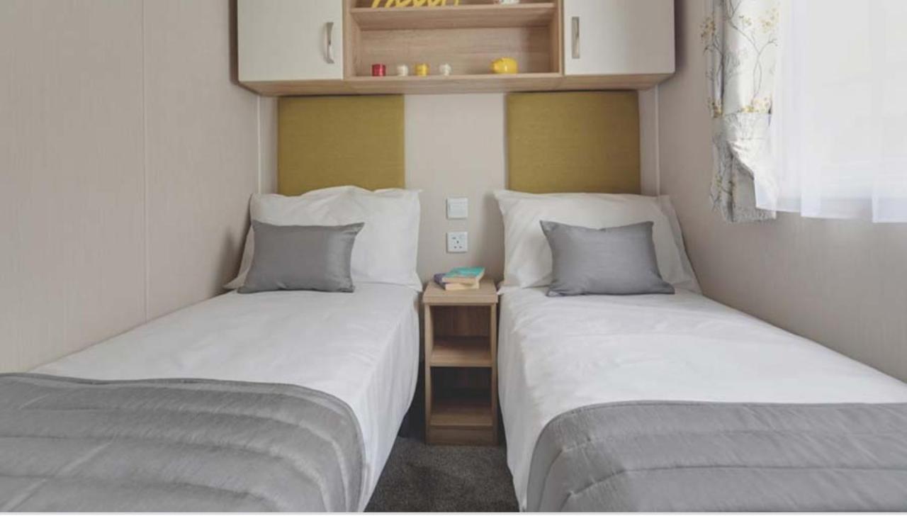 Coastal Caravan Elie Sleeps 6 Екстериор снимка