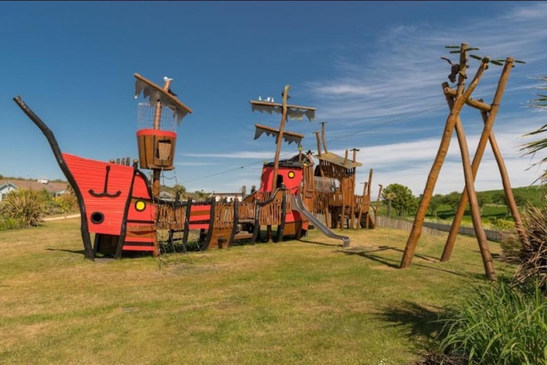Coastal Caravan Elie Sleeps 6 Екстериор снимка